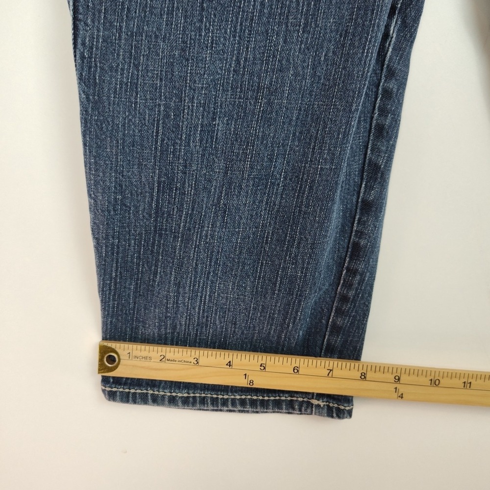 Tommy Hilfiger Denim Capri Jeans Women's Size 12 Medium Wash Blue 17" Inseam - Picture 6 of 8